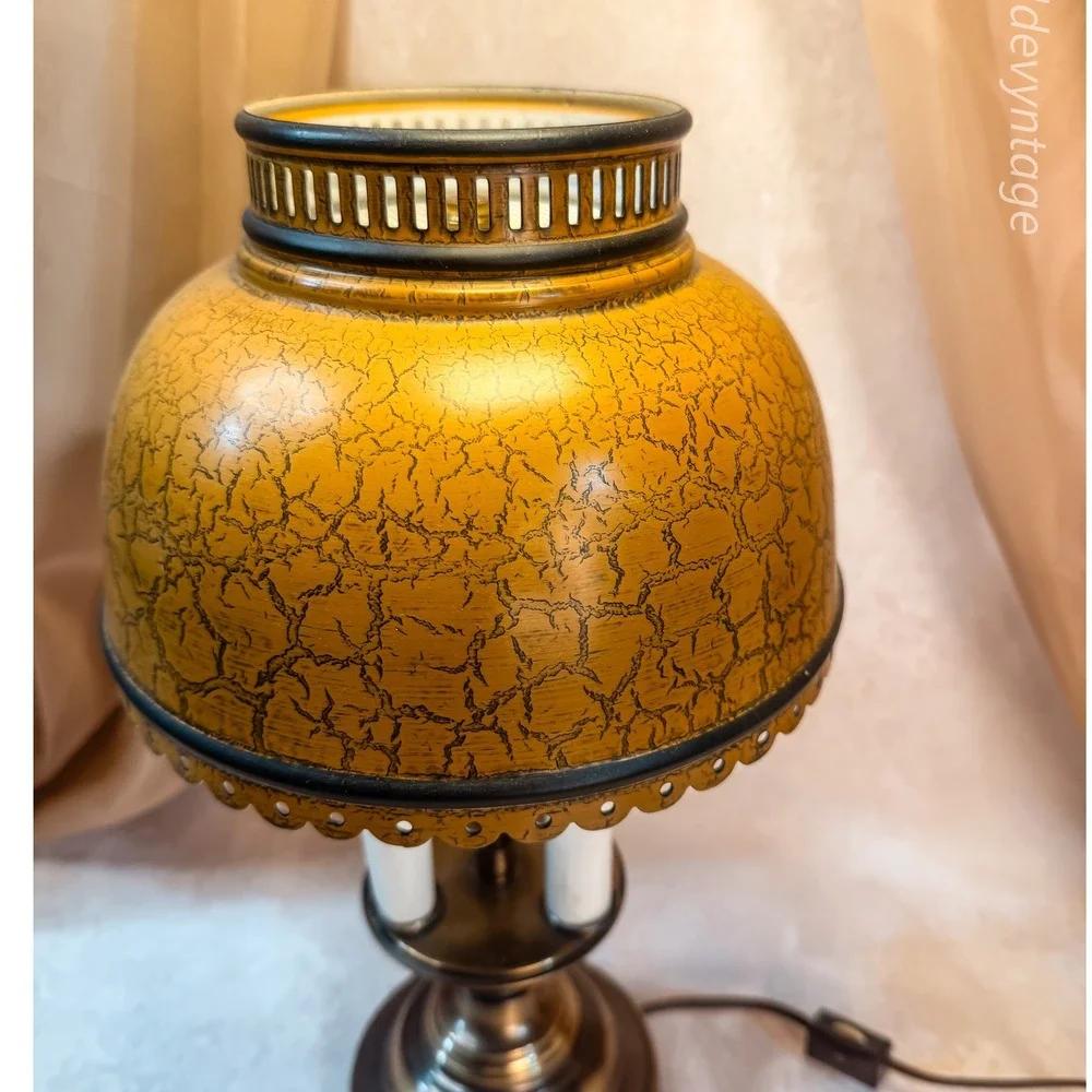 Toleware Lamp